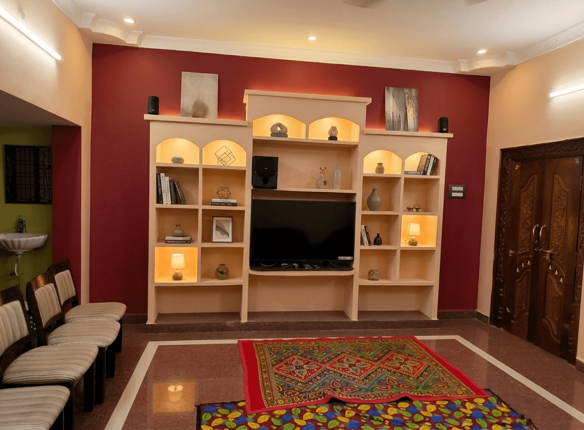 Royal Stay Living Area